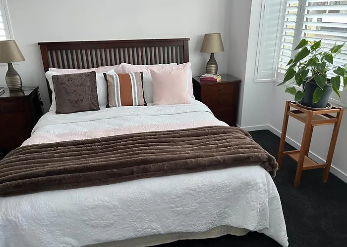 Omahanui - City Fringe Guesthouse